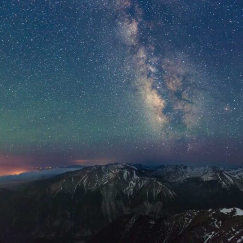 A photo of the night sky with stars